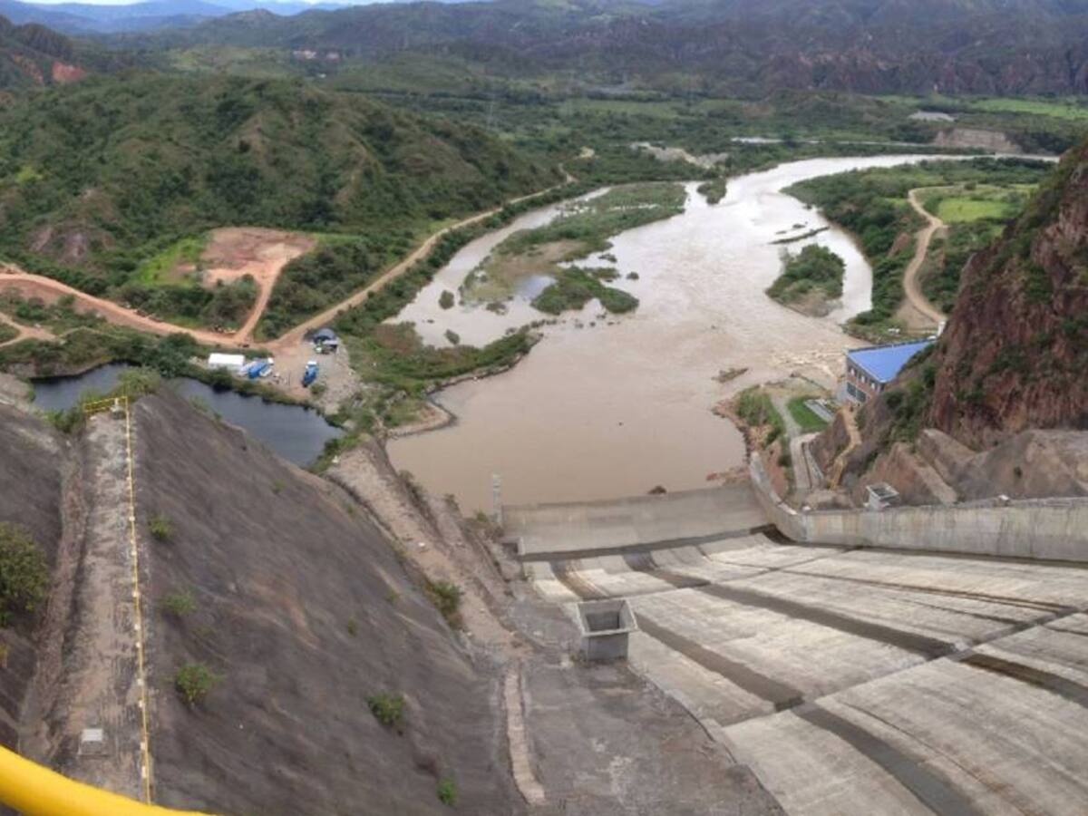 ¿Qué ha pasado con la compensación de Enel Colombia con los campesinos del Huila?