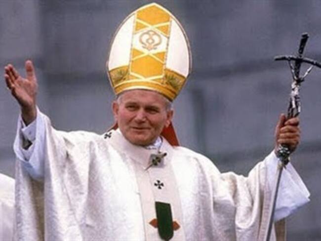 Juan Pablo II beatificó a la madre Laura en el 2004
