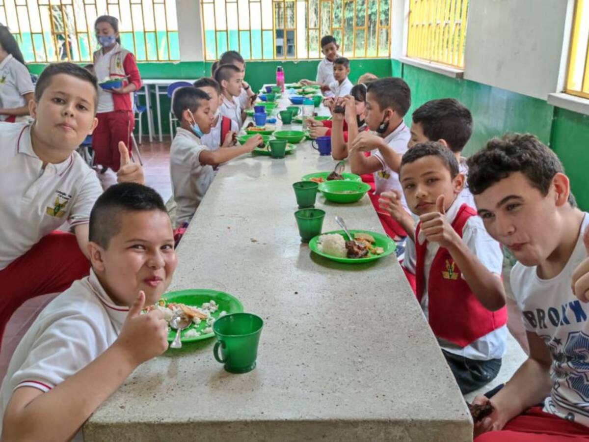 PAE en los municipios del Quindío tiene con hambre a 30.000 estudiantes