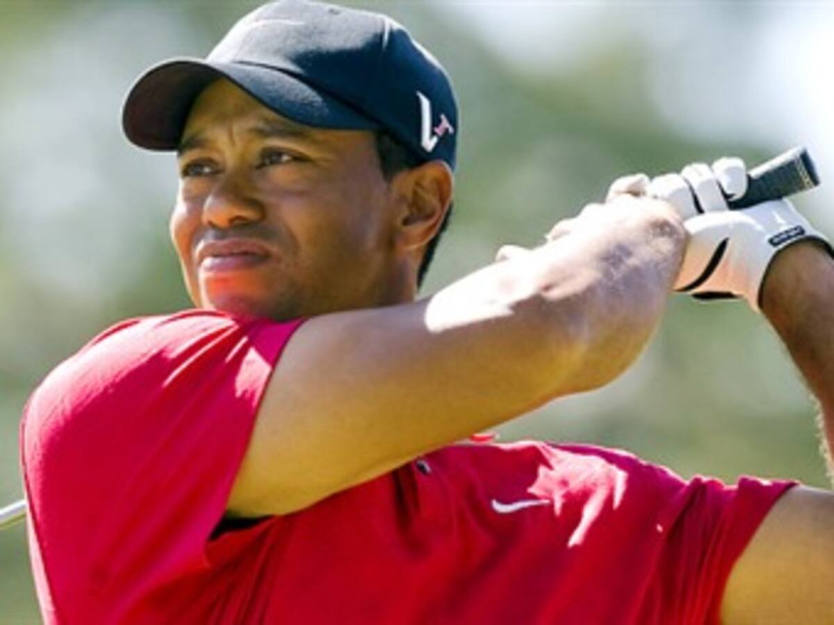 Tiger Woods se lesionó y abandonó el torneo de El Doral