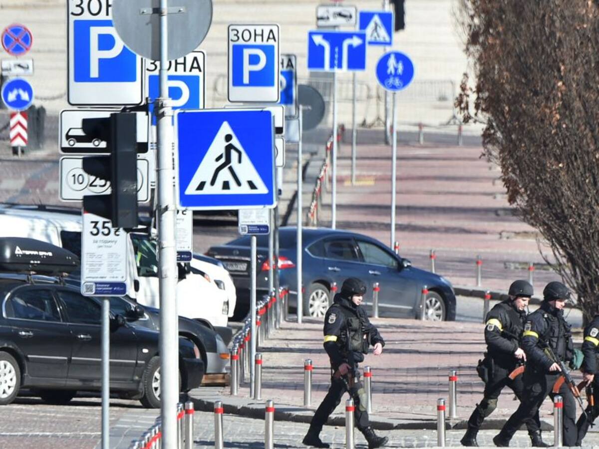 Bielorrusia se prepara para apoyar invasión rusa en Ucrania: EE.UU.