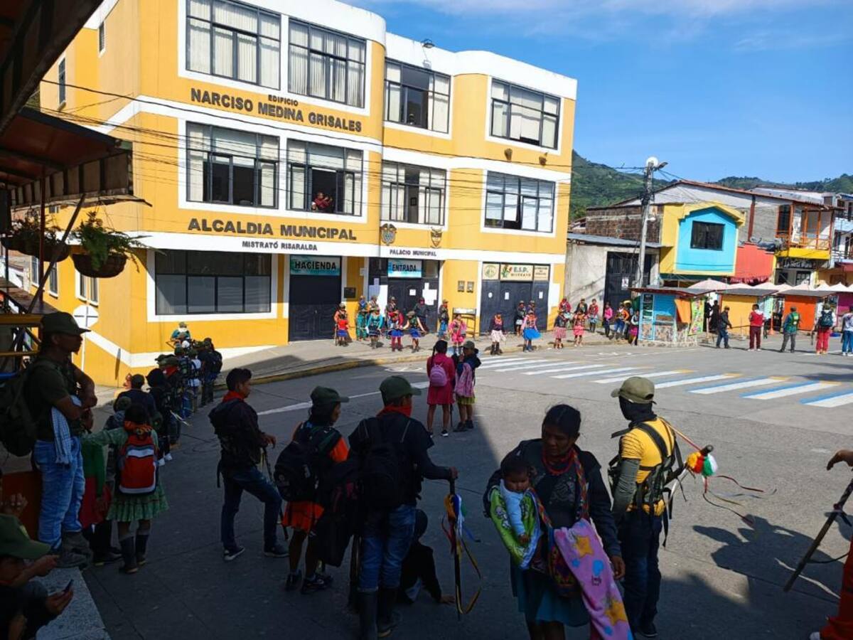 Continúan los cierres en Mistrató por parte de disidentes del Resguardo Unificado