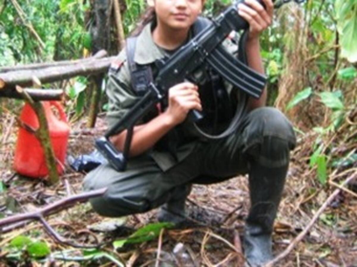 'Escuelas son escenario de reclutamiento forzozo en Colombia': Unesco