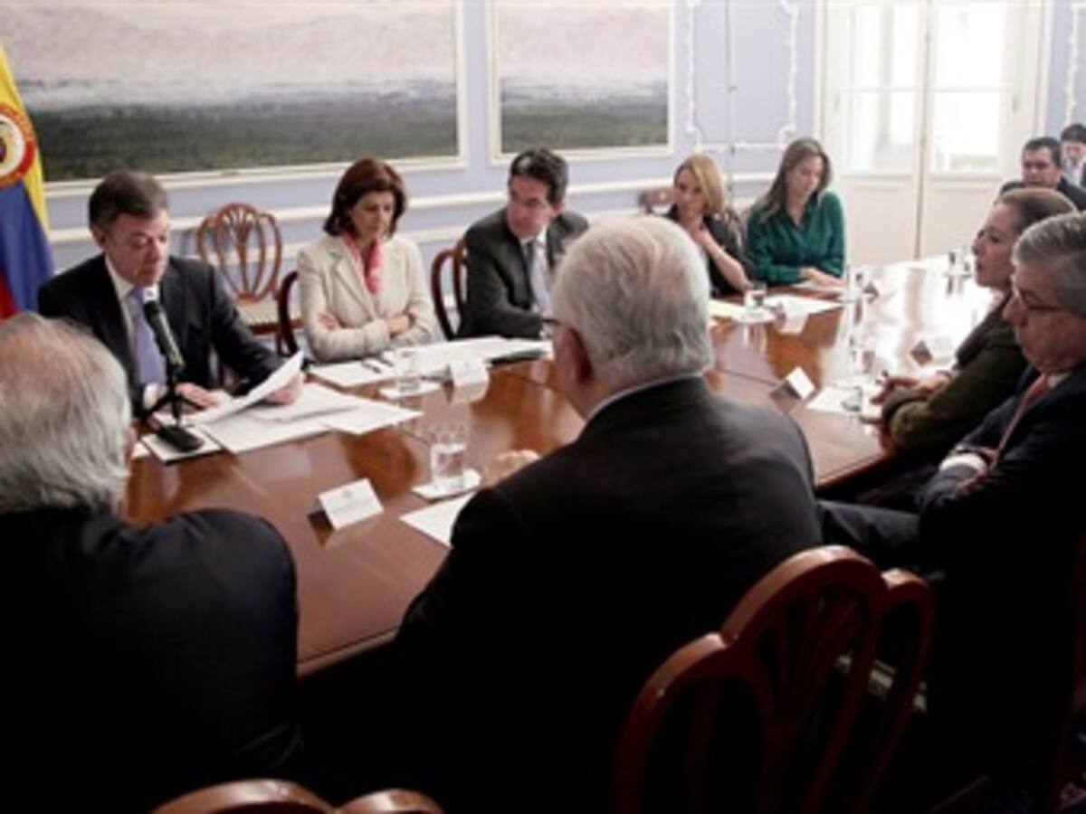 Cuestionan funcionamiento de comisión asesora de relaciones exteriores