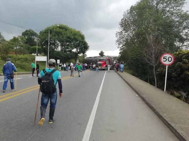 A disidentes de Farc atribuyen ataque a Policías en vía alterna del Cauca