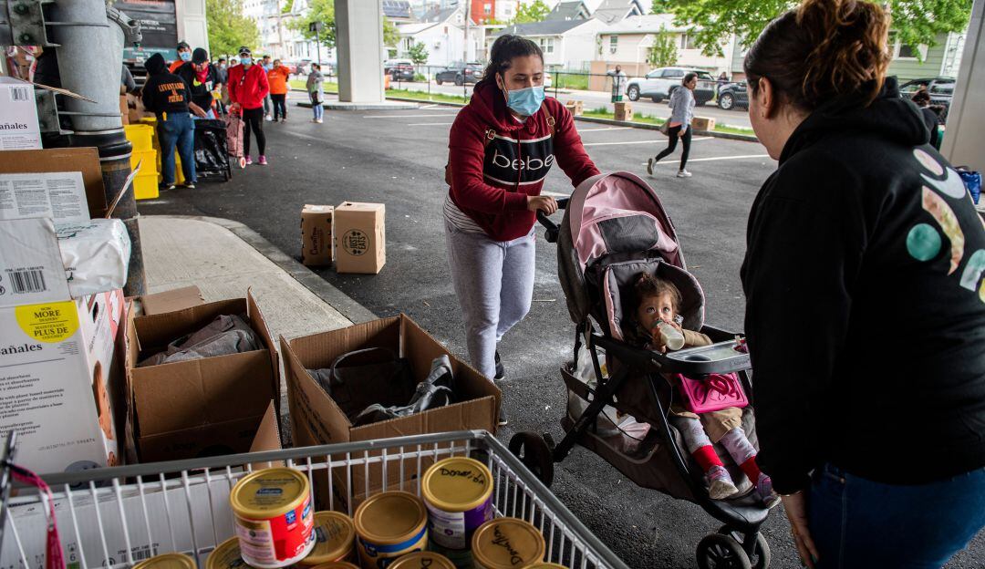 Nueva York declara estado de emergencia por escasez de fórmula para bebé