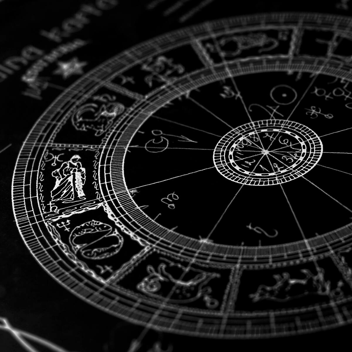 ¿Qué es el ‘horóscopo negro’ y cómo interpretarlo en cada signo?