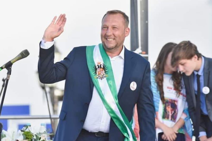 Krasnov fue avalado por el partido La Fuerza de la Paz de Roy Barreras