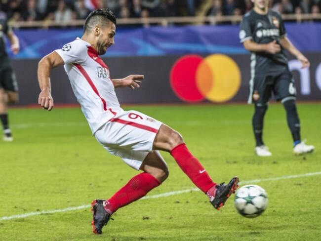 Falcao, el jugador con mejor promedio goleador en torneos de la UEFA