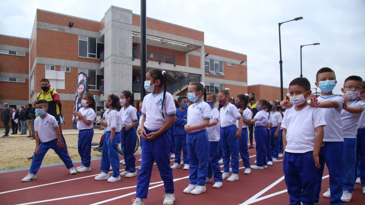 Padres de familia consideran el juego como factor fundamental en la crianza