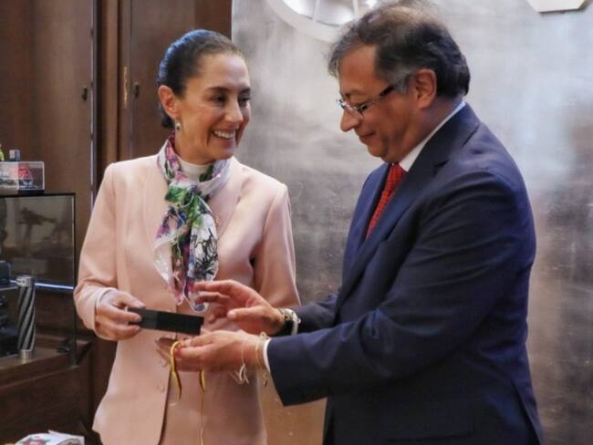 Presidente Petro y vicepresidenta Francia Márquez celebran triunfo de Claudia Sheinbaum