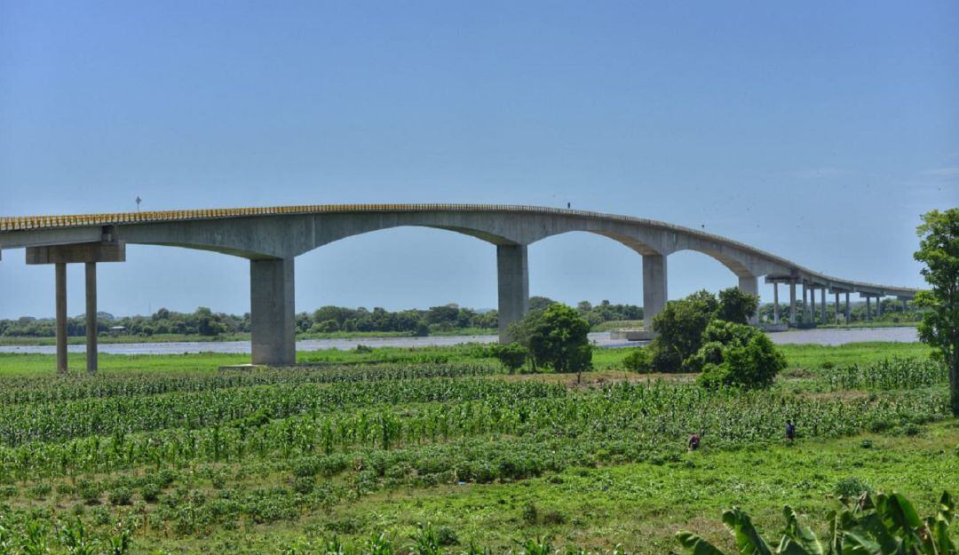 Esta megaestructura permite que, tanto Mompox, como el sur de Bolívar, se conecten rápidamente con el centro del país