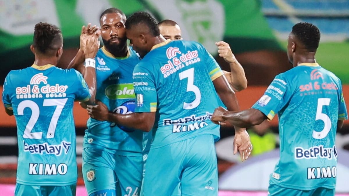 Jaguares delata a dos de sus jugadores: llegaron en estado de embriaguez