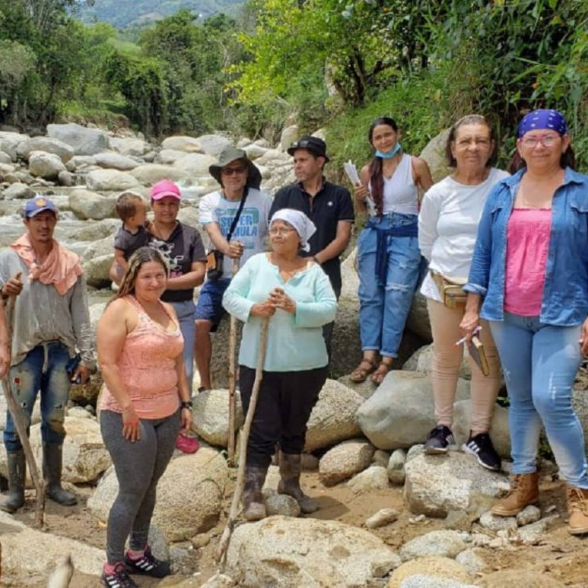 Habitantes de la vereda La Quebradita exigen la construcción de un puente