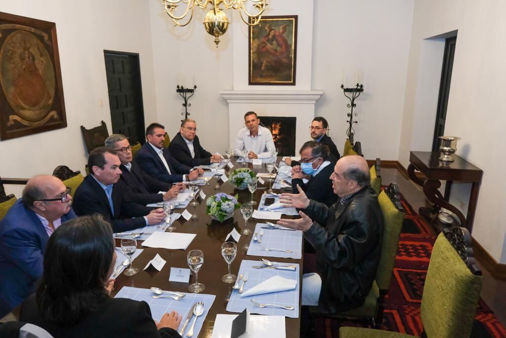 Reunión entre Gobierno de Colombia y oposición venezolana. Foto @infopresidencia