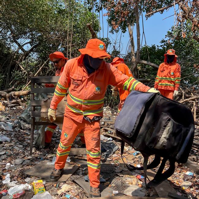 2.700 toneladas de desechos fueron retirados de las orillas de la ciénaga de Las Quintas