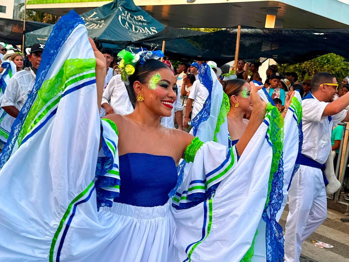 Más de 100 comparsas se tomaron las principales calles de Montería durante la Parada Folclórica
