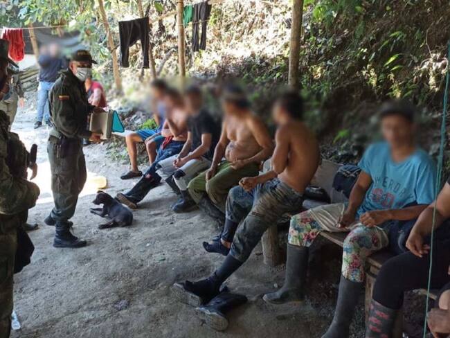 Captura de 11 personas por presunta minería ilegal
