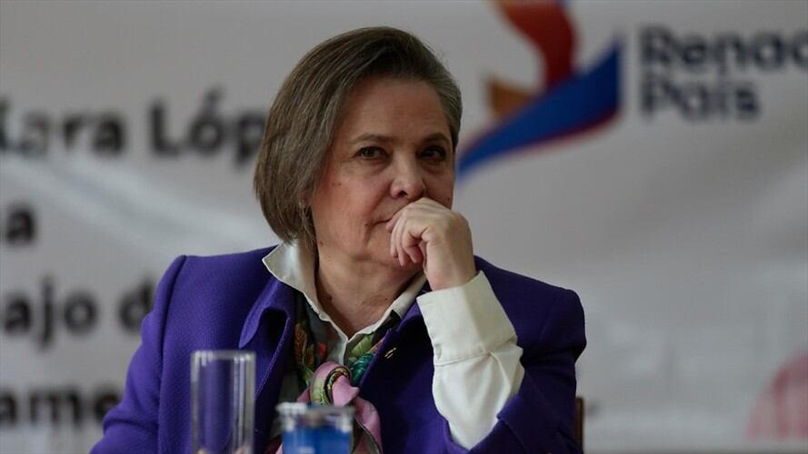Clara López pidió aprobar proyecto de horas extra, a pesar de oposición de Minhacienda. Foto: Colprensa - Juan Páez