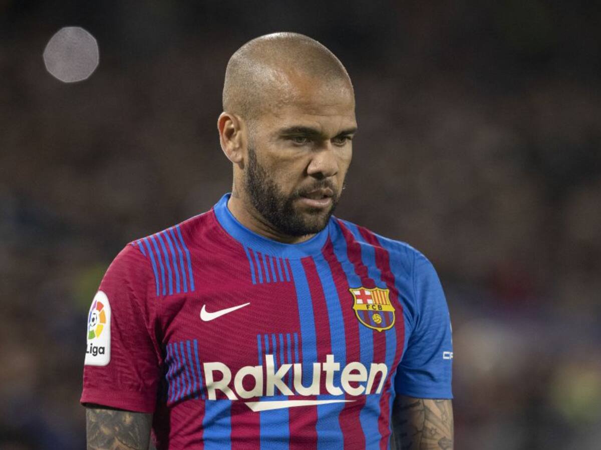 Dani Alves abandona el Barcelona por segunda vez
