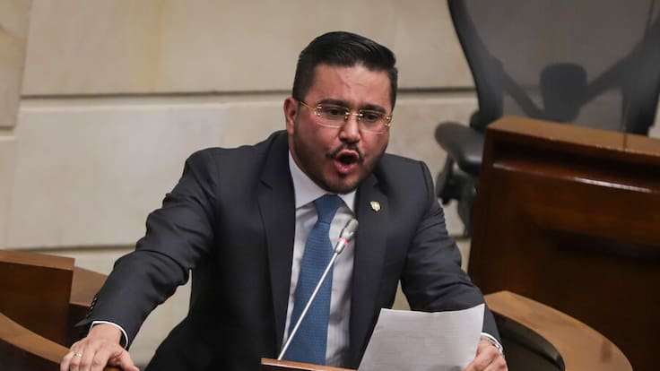 “No hay derrotados”: nuevo contralor, Jorge Laverde, responde por alianza de partidos para elegirlo