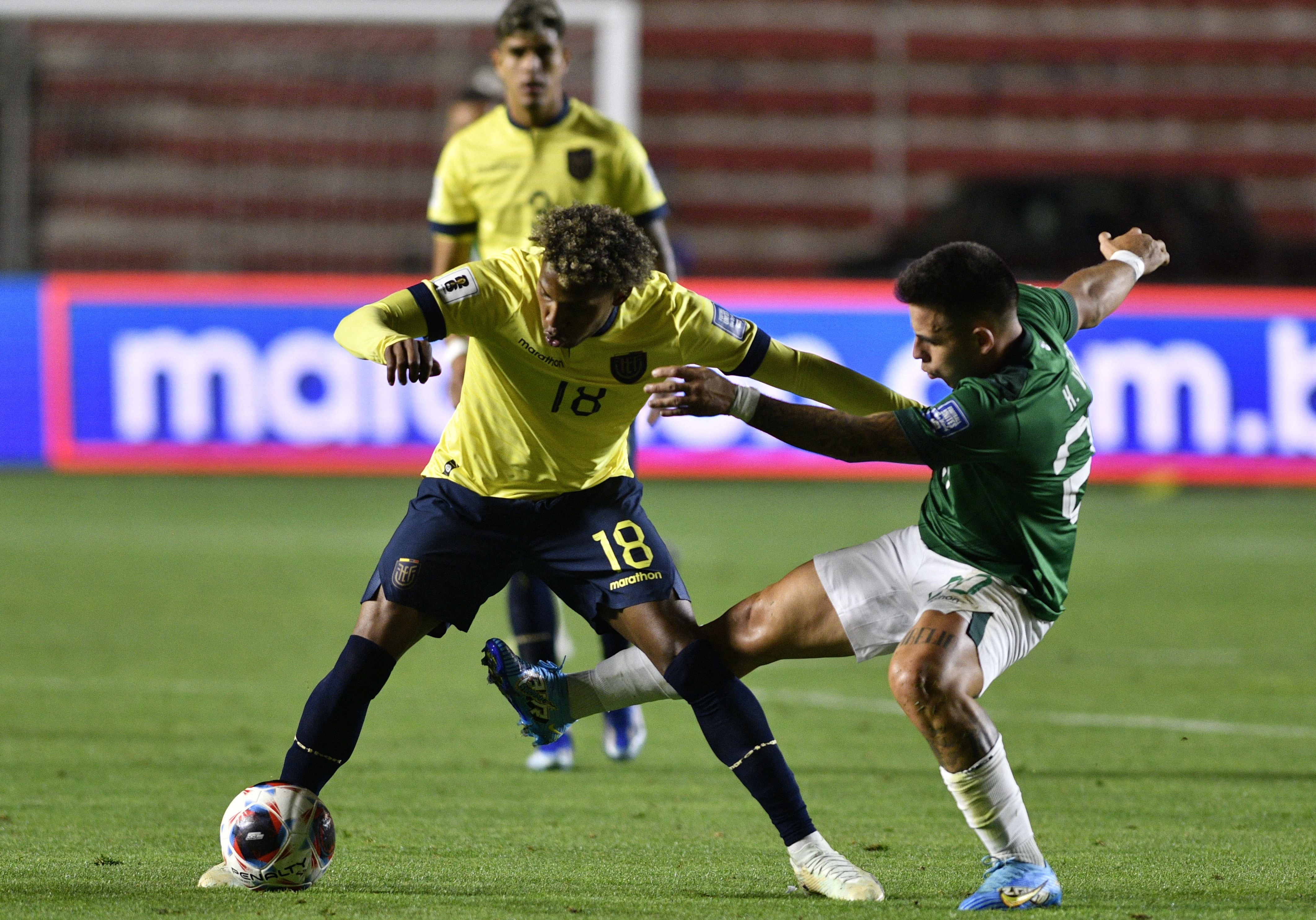Ecuador y Bolivia durante su paado duelo por Eliminatorias en La Paz. (Photo by AIZAR RALDES/AFP via Getty Images)