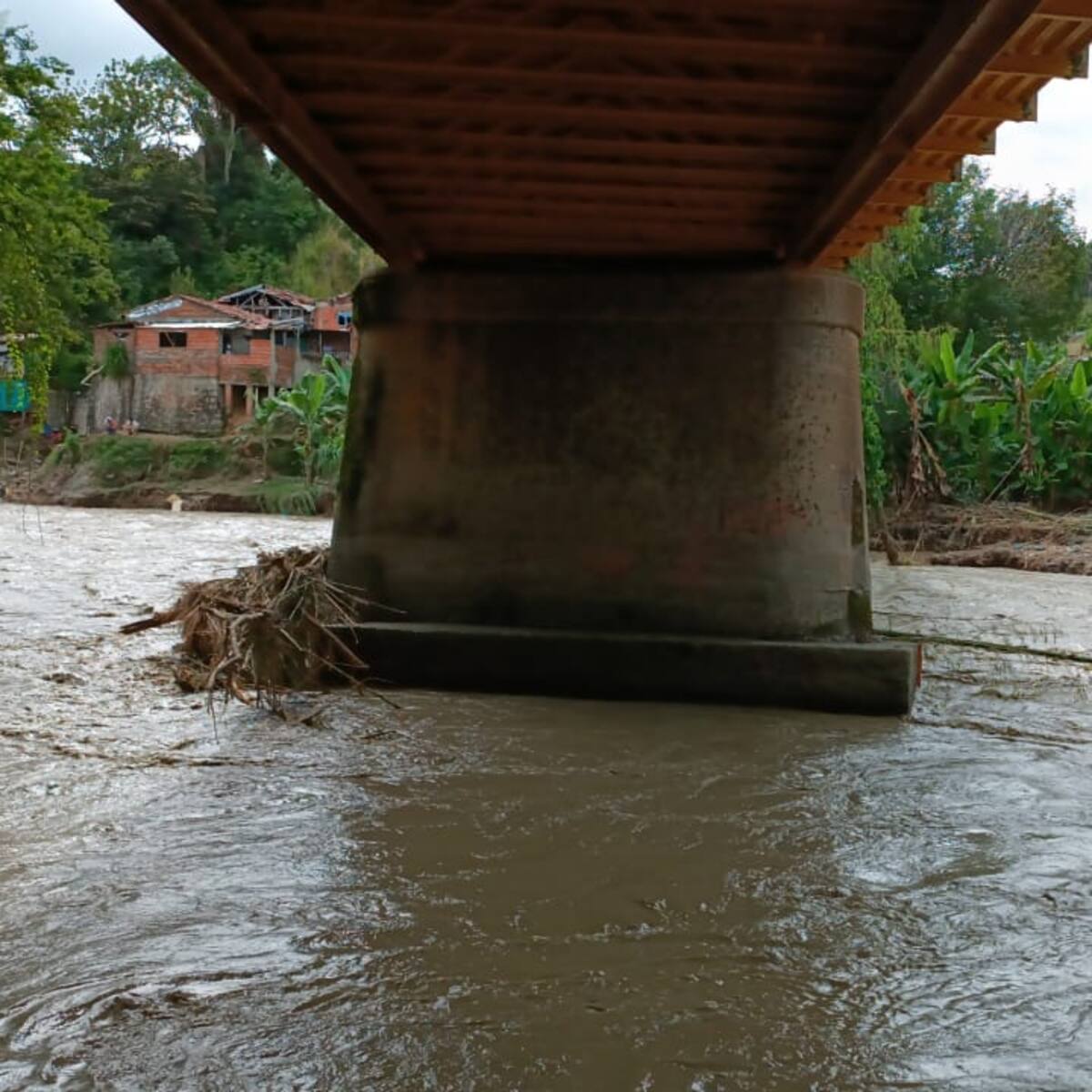 En Quindío buscan que el Gobierno Nacional declare estado de emergencias por lluvias