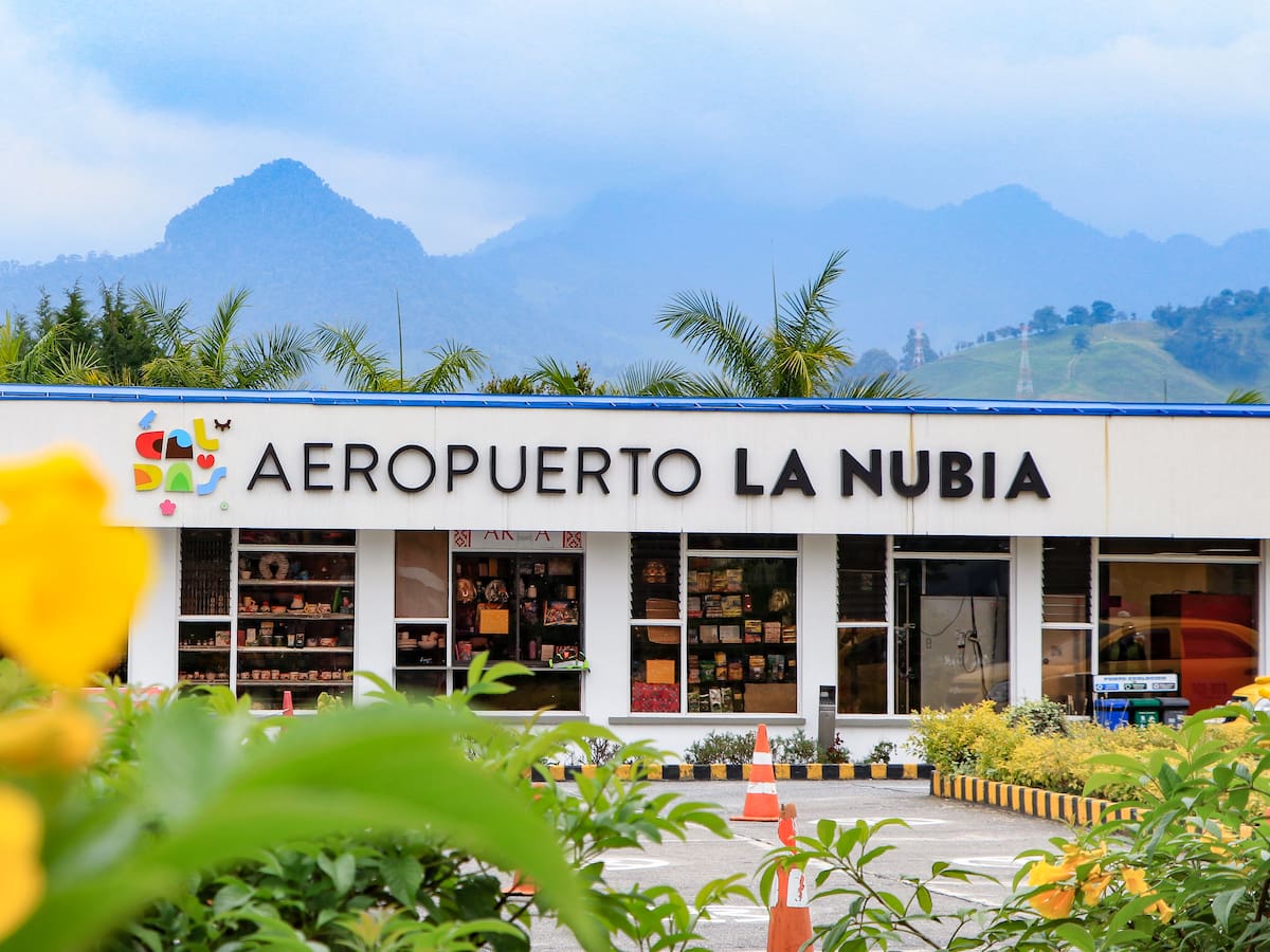 Aeronave que aterrizó de emergencia en Medellín había operado con normalidad en Manizales