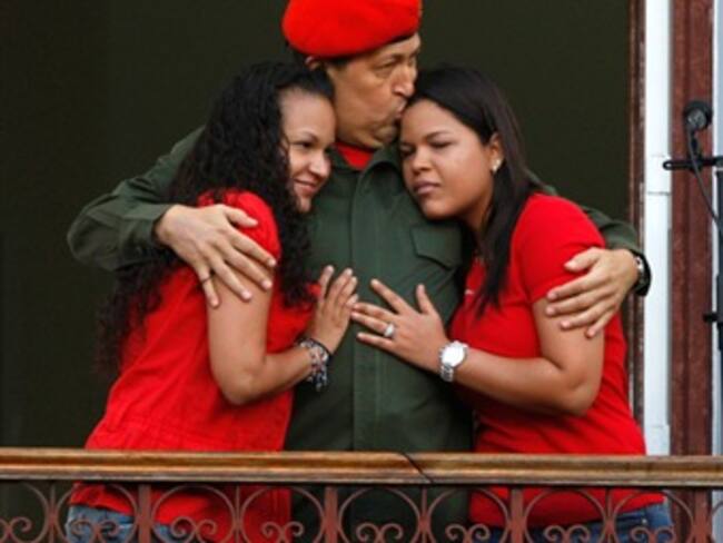 Hija de Chávez: "Que difícil se me puso la vida sin ti"