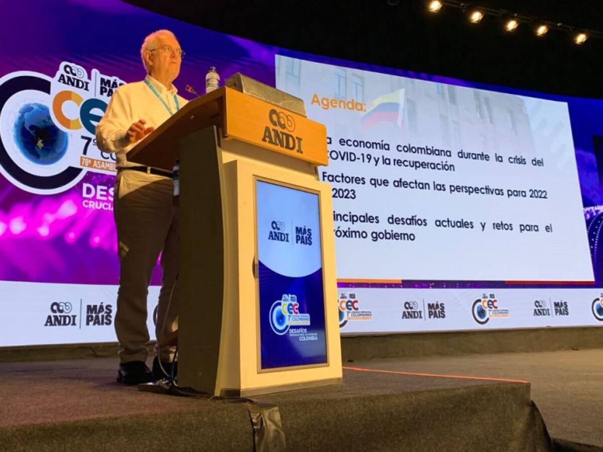 MinHacienda: "Reforma Tributaria tendría cambios en impuestos saludables"