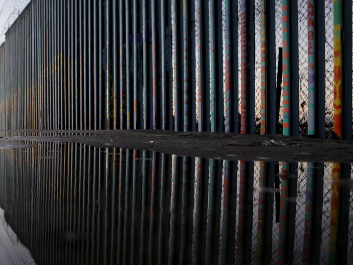 México y EE.UU. pactan plan en Centroamérica para frenar migración