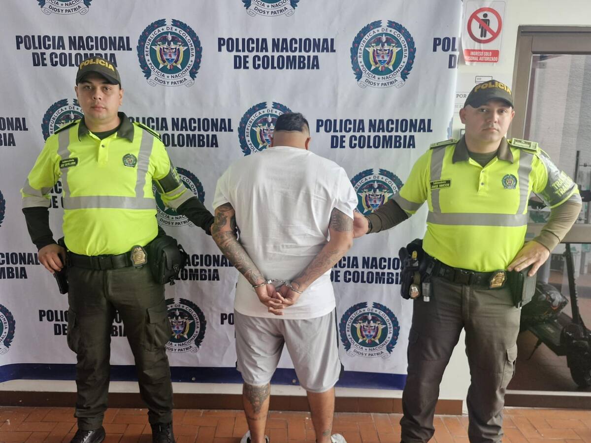 En la vía la Línea, la Policía capturó uno de los delincuentes más buscados del Quindío