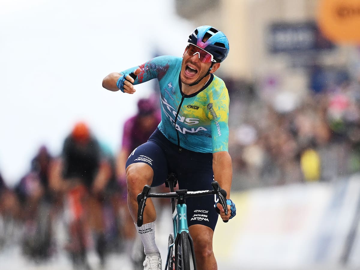 Ballerini Davide gana la Etapa 6: Egan Bernal sigue en la posición 9 de la general