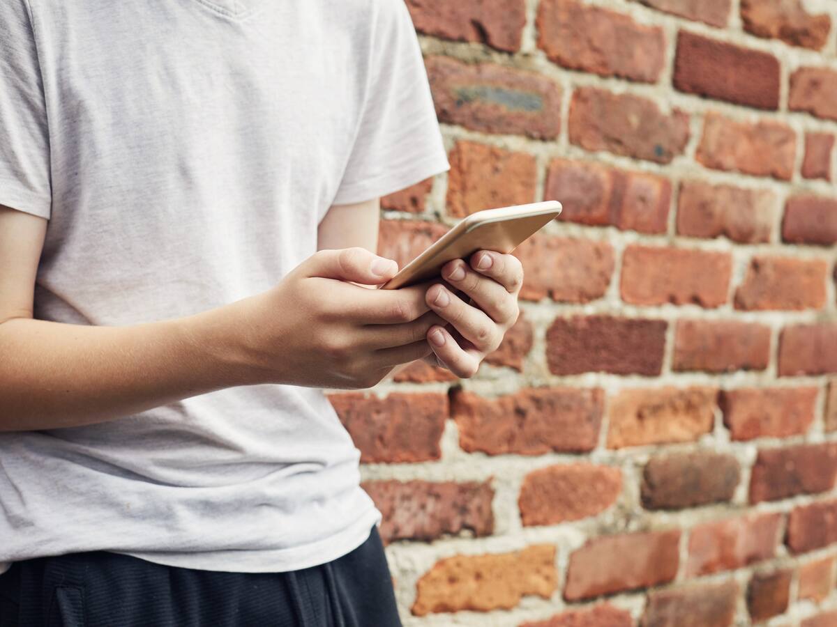 ¿Cómo se controlará el uso de celulares en colegios de la Uncoli en Bogotá?