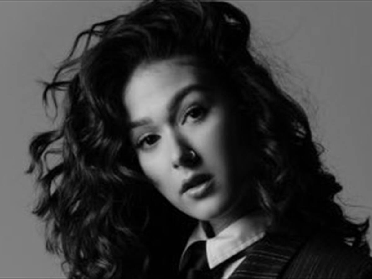 Nella Rojas presenta su nuevo sencillo “Voy”