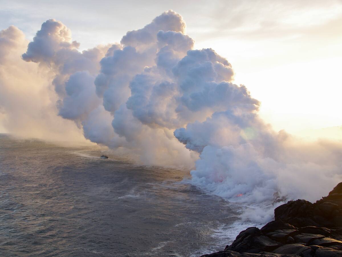 “No hay comunicación con nadie en la isla de Tonga”: Cruz Roja Internacional tras erupción del volcán