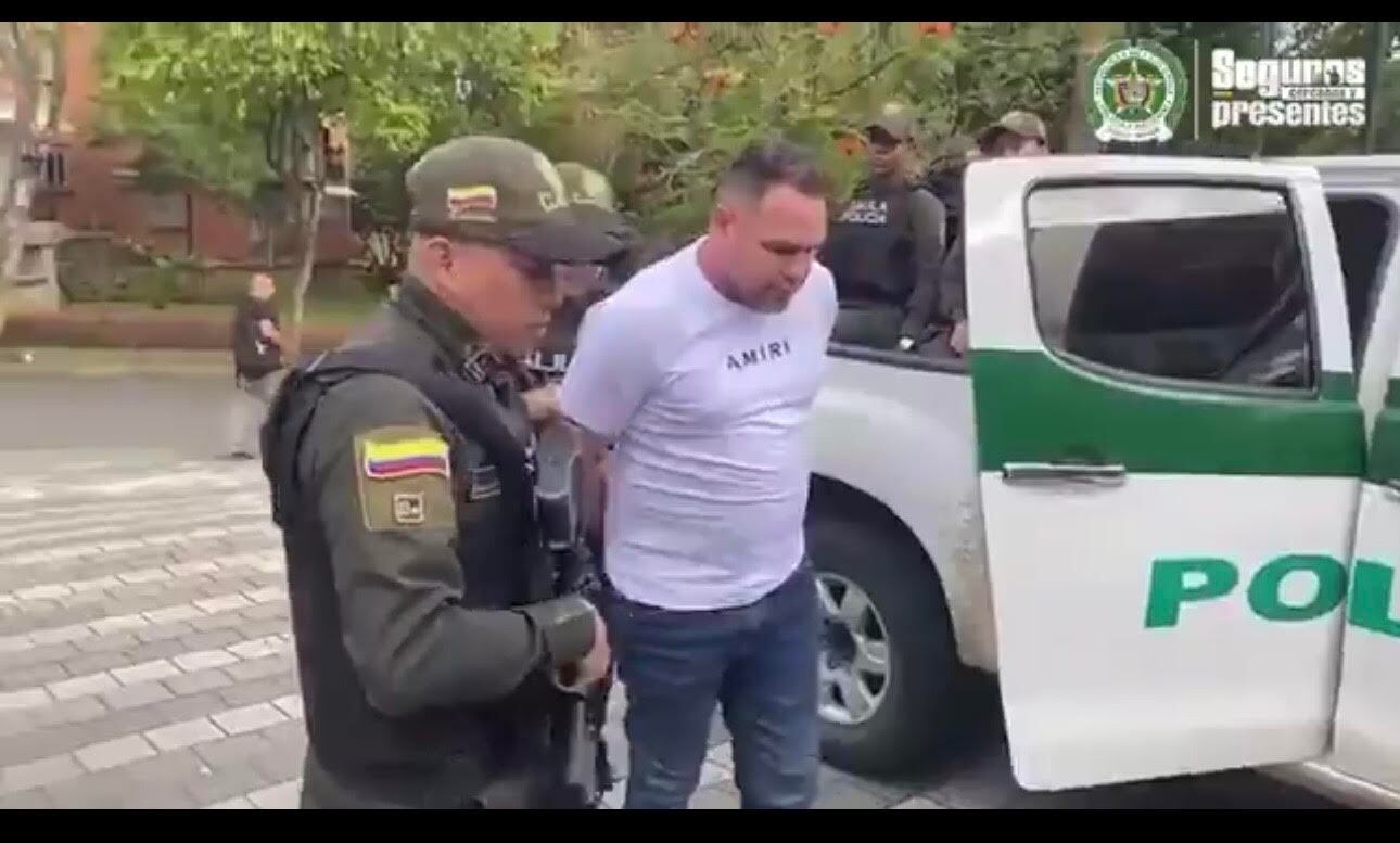 Alias 'Adriancito' era requerido por delitos de secuestro, homicidio, extorsión y hurto. Foto: Policía.