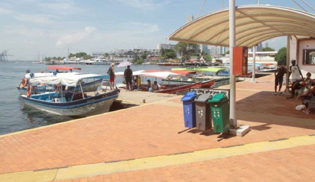 Las naves mayores autorizadas para recorridos nocturnos en la bahía interna podrán hacerlo entre las 5:00 p.m. y 12:00 a.m