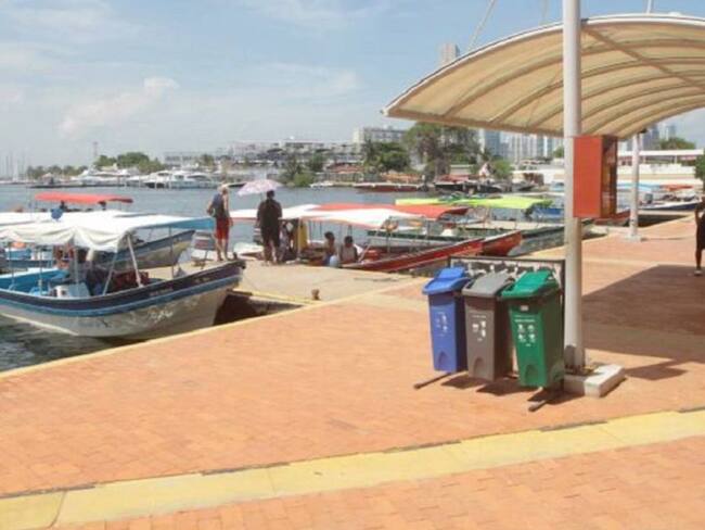 Las naves mayores autorizadas para recorridos nocturnos en la bahía interna podrán hacerlo entre las 5:00 p.m. y 12:00 a.m