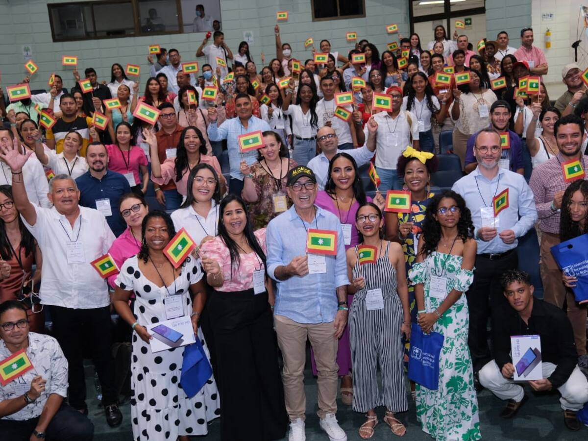 Intercambio de Experiencia en Control Social: unión de Escuela de Gobierno y la UTB