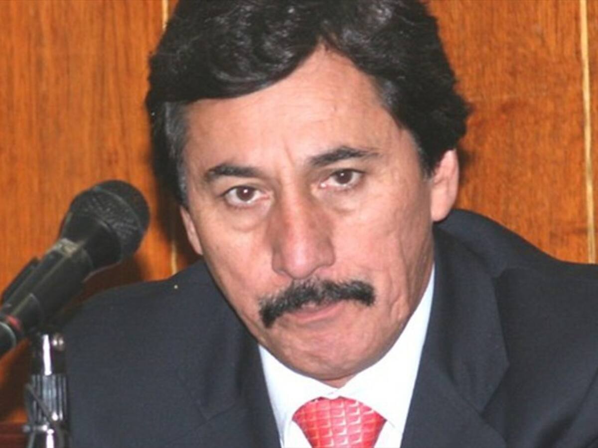 En libertad senador Bernabé tras ser detenido por presunta violencia intrafamiliar