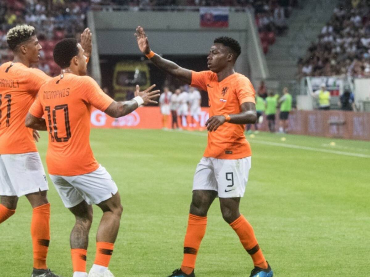 Quincy Promes evita la derrota de Holanda ante Eslovaquia