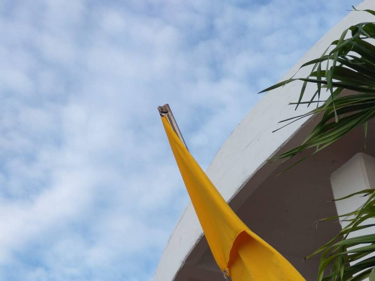 Bandera amarilla para navegación de embarcaciones en Cartagena: Dimar ordenó medidas