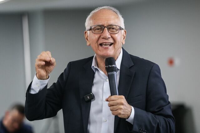 Ministro de Salud, Guillermo Alfonso Jaramillo.