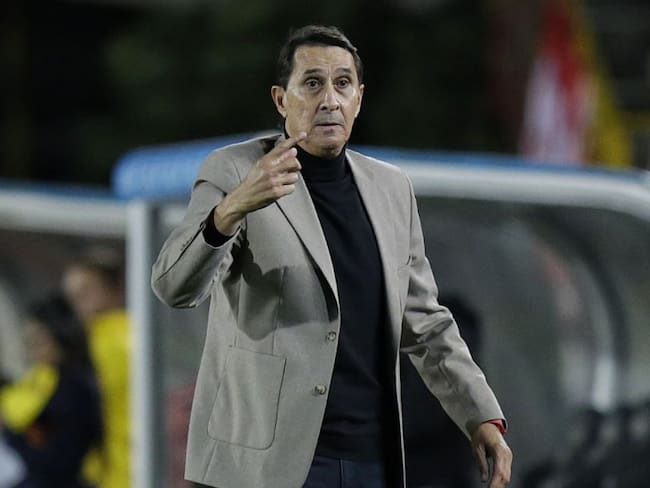 Atlético Nacional oficializa la llegada de Alexandre Guimarães