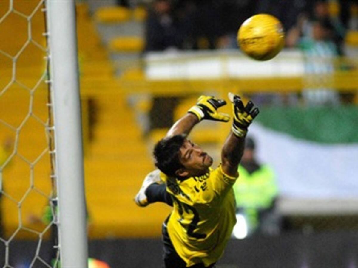Nacional venció a Millonarios y es nuevo líder del fútbol colombiano