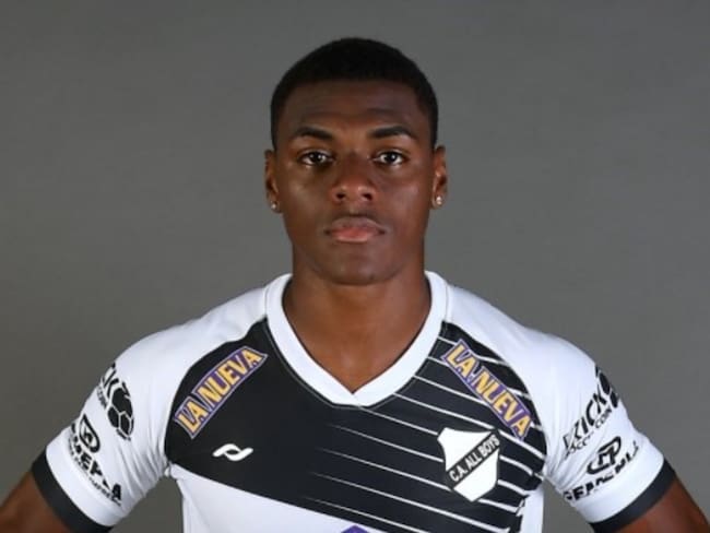 La historia detrás de Almanaque González, el colombiano autor de triplete en el fútbol de Bolivia