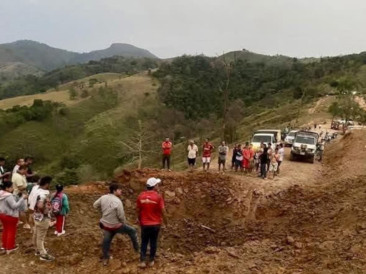 Explosión de camioneta dejó cinco personas heridas en Santa Rosa, sur de Bolívar