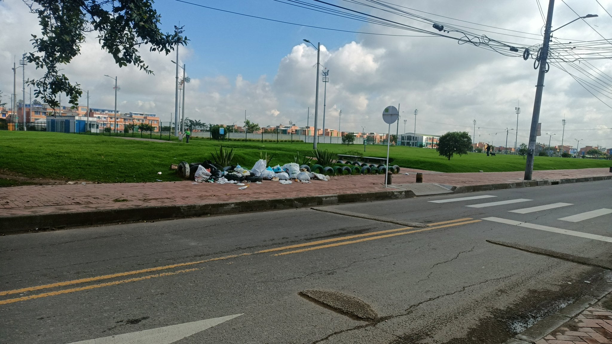 Estado de las canecas// Cortesía: Residentes de la zona