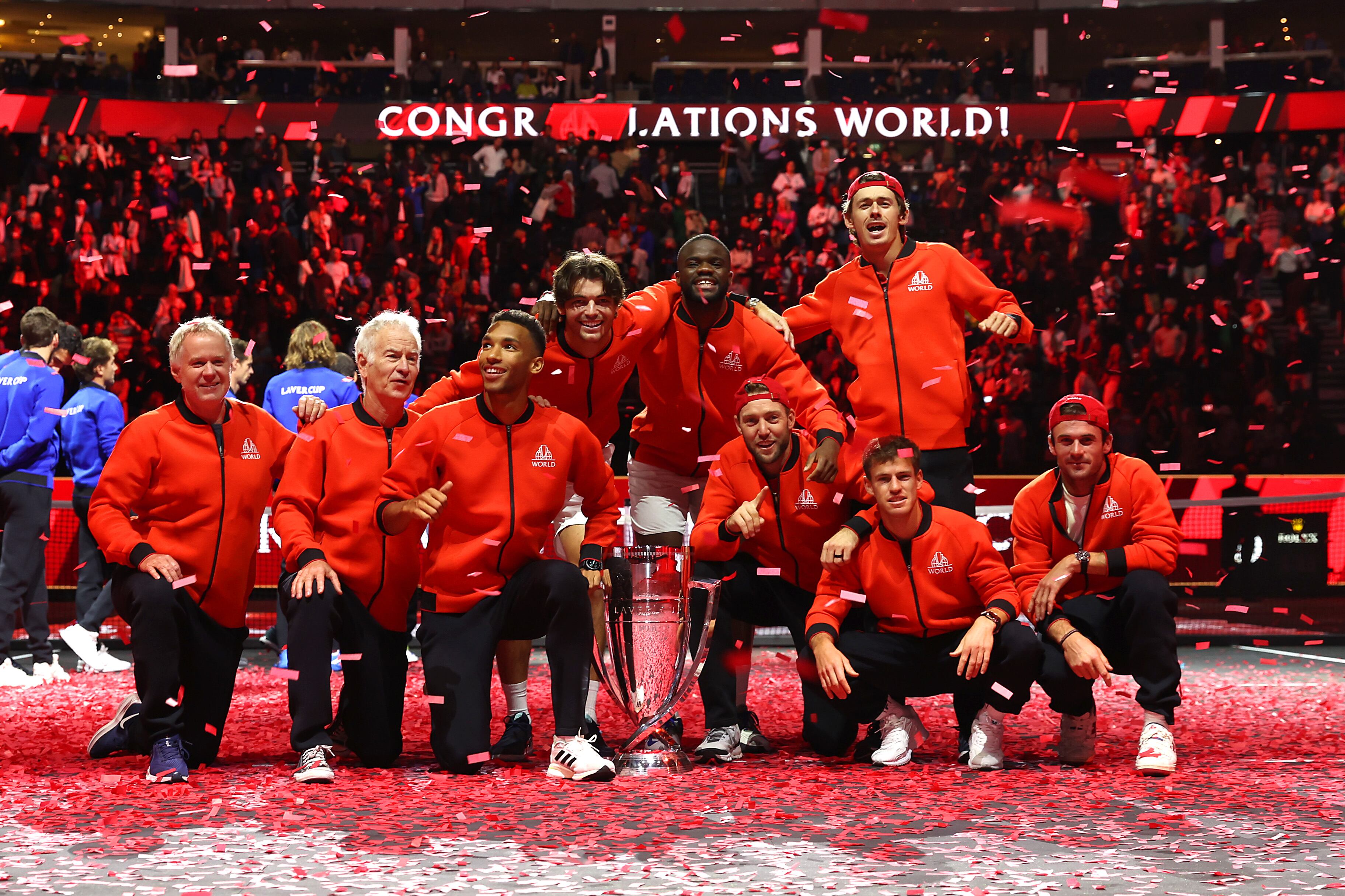 LONDON, ENGLAND - SEPTEMBER 25: Players of Team World pose with the Laver Cup trophy after winning the Laver Cup during Day Three of the Laver Cup at The O2 Arena on September 25, 2022 in London, England. (Photo by Clive Brunskill/Getty Images for Laver Cup)